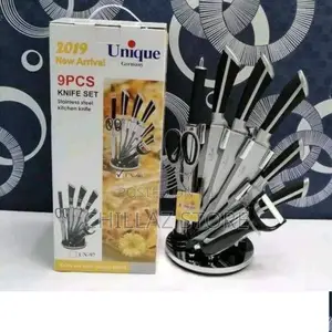 9 Pieces Knife Set.