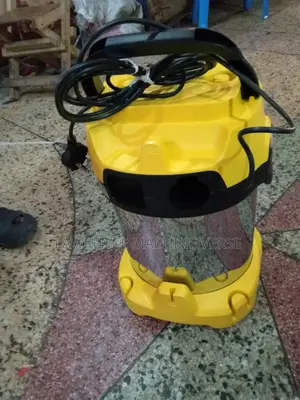 Vacuum Cleaner WD317L