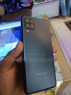 Samsung Galaxy A12 64 GB Black