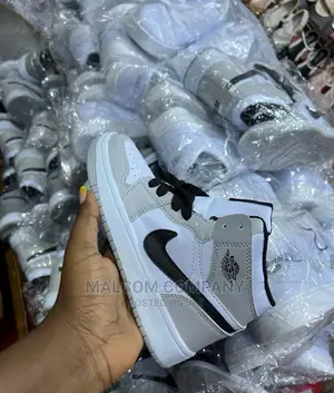 Nike Jordan 1 Kids Shoes Size 24 to 36