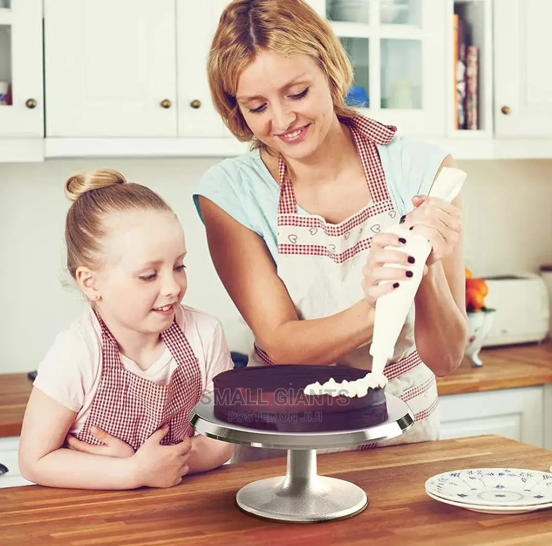12 Inch Rotating Cake Stand