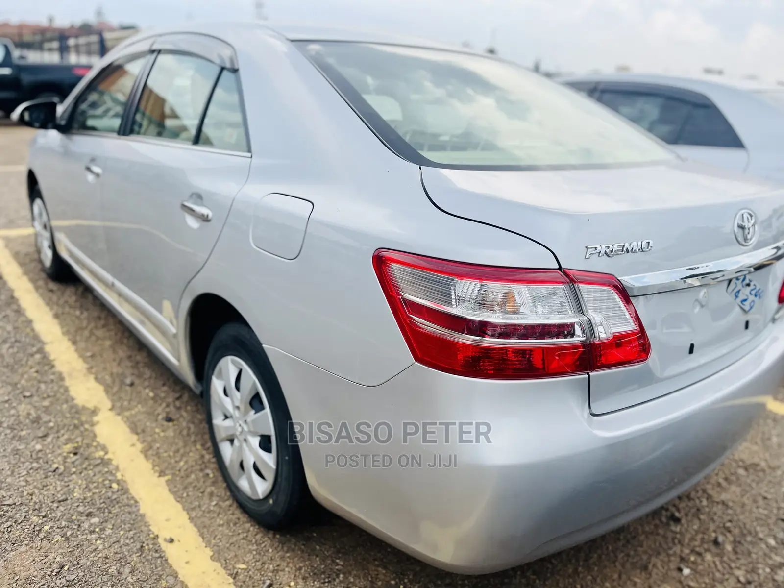 Toyota Premio 1.8 AWD 2014 Silver