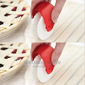 Plastic Pizza Cutter