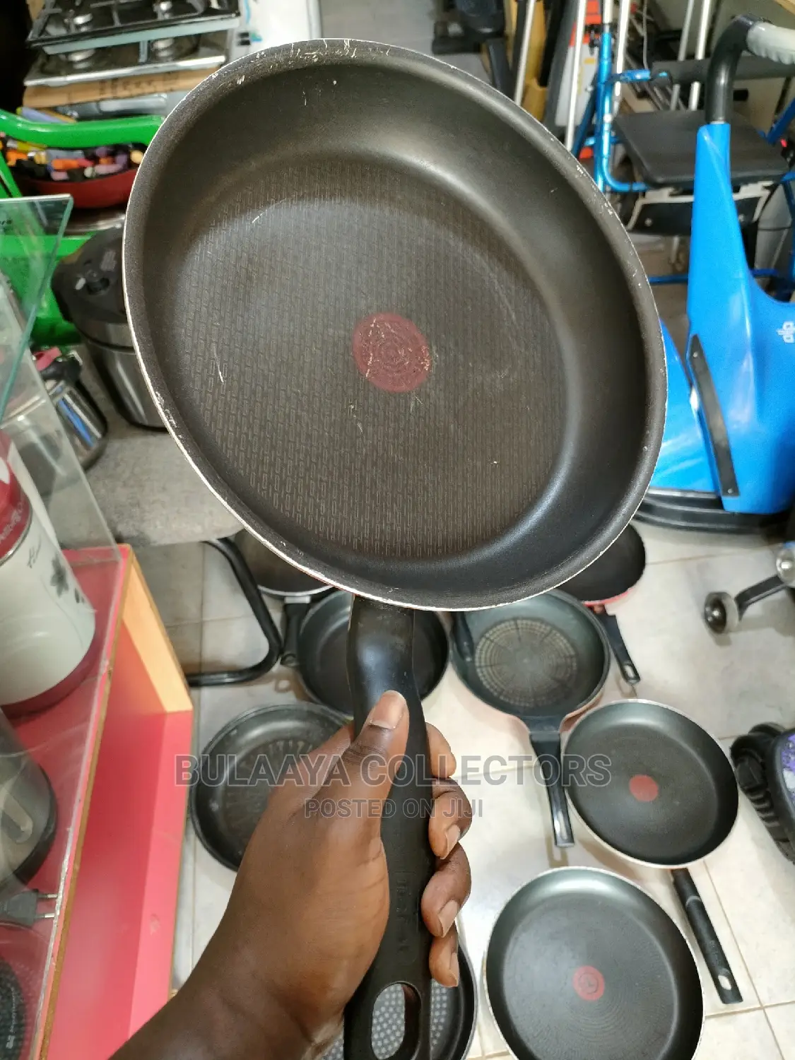 UK Used Non-Sticky Frying Pans