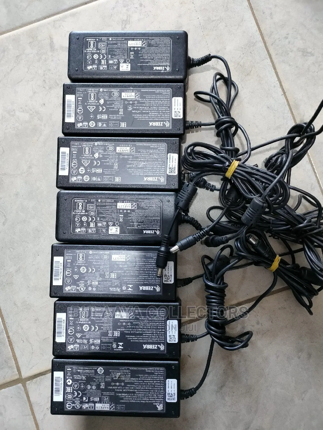 AC/DC Switching Adapters 24V~2.5A 60W Max
