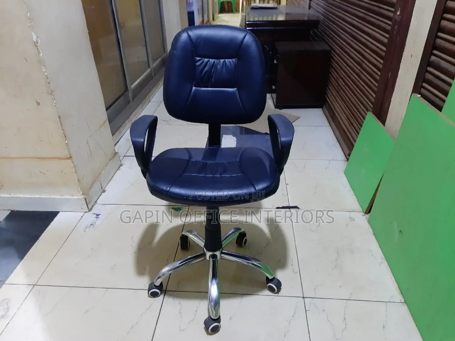 Secretarial Chair
