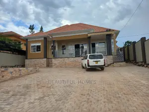 Furnished 4bdrm Maisonette in Kira for sale