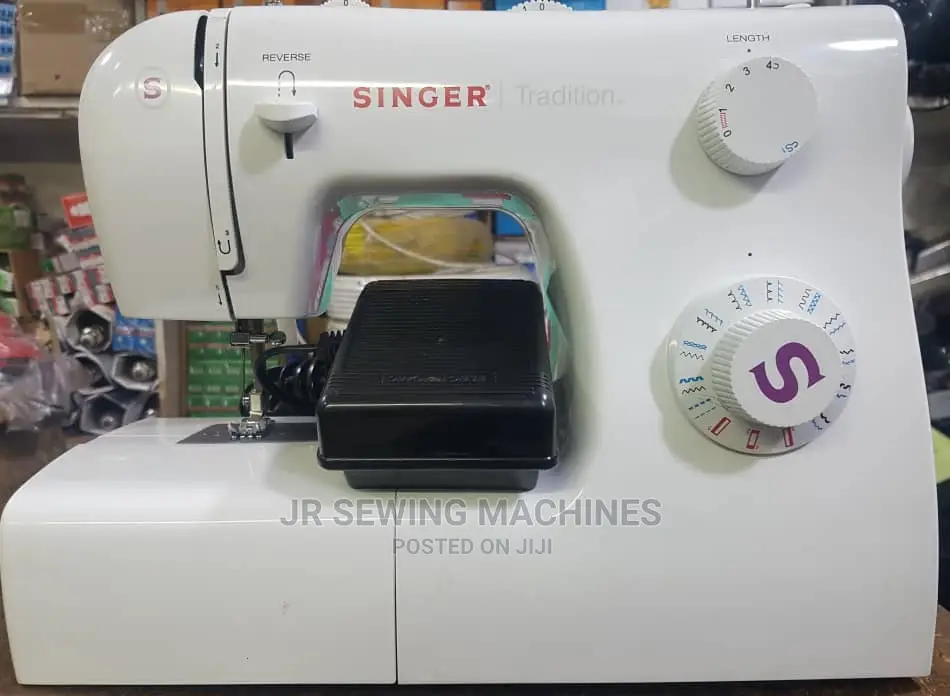 Singer Electric Design Sewing Machine