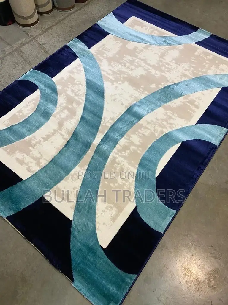 Center Carpets