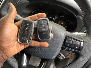 Toyota Hilux Revo Smart Key Programming, Key Lost or Add Key