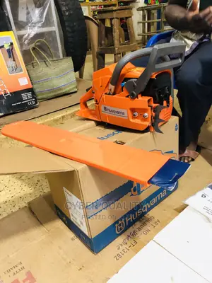 Husqvarna Chainsaw
