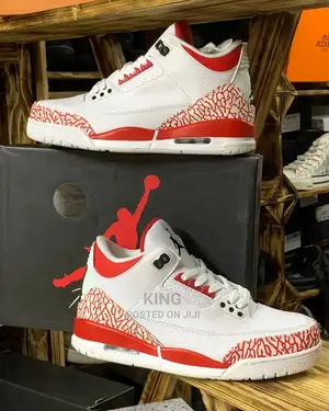Aur Jordan Retro 3