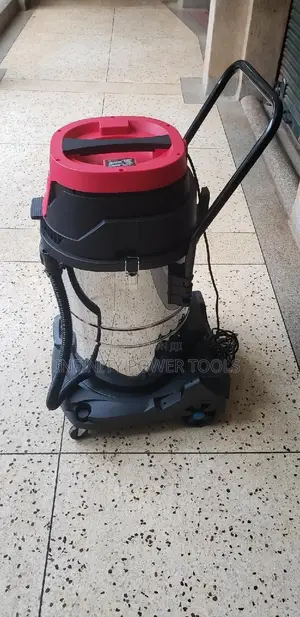 Vacuum Cleaner 80l