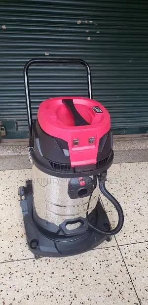 Vacuum Cleaner 80l