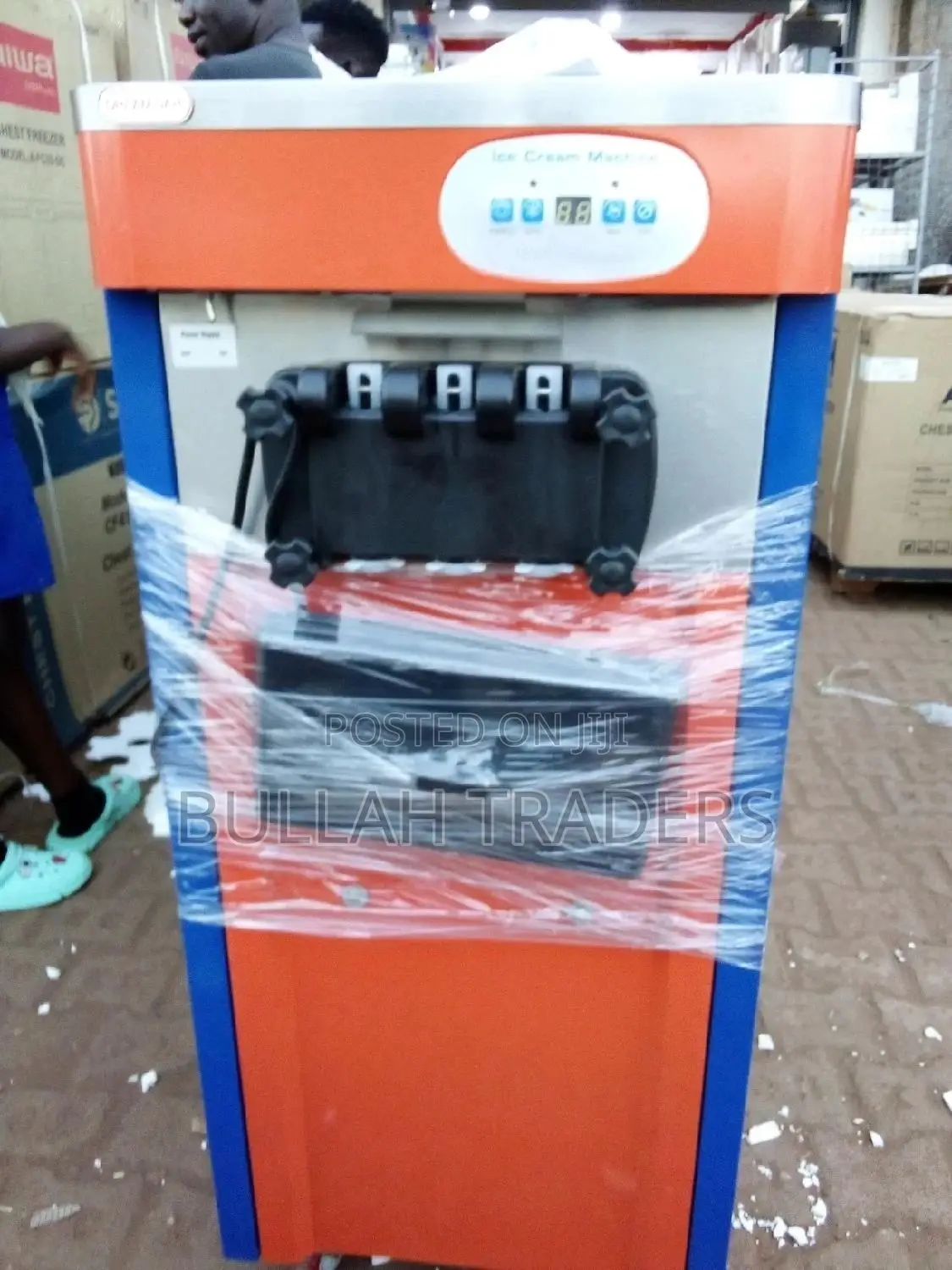Dream Dar Ice Cream Machine