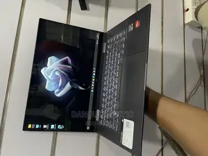 New Laptop HP Envy 15 8GB AMD Ryzen 5 SSD 256GB