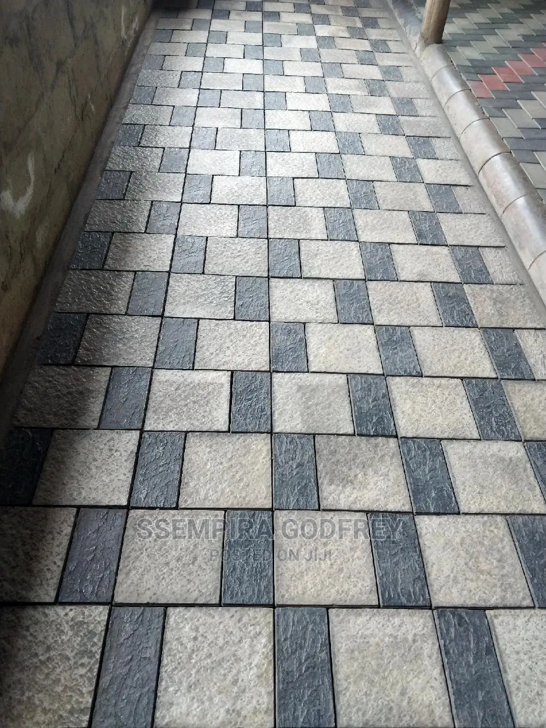 Interior Designing and Paving£