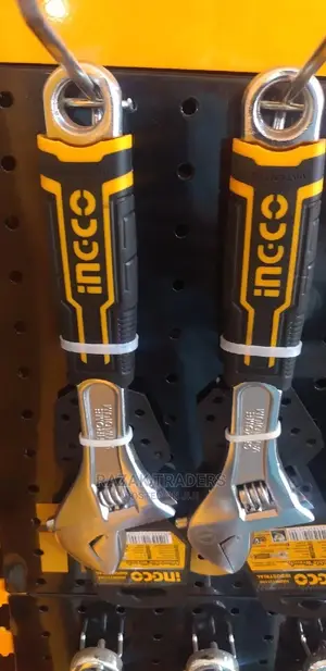 Ingco Adjustable Wrench :200mm(8")