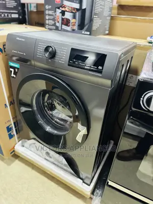 7kg Hisense Frontloader Washing Machine (Titanium Gray)