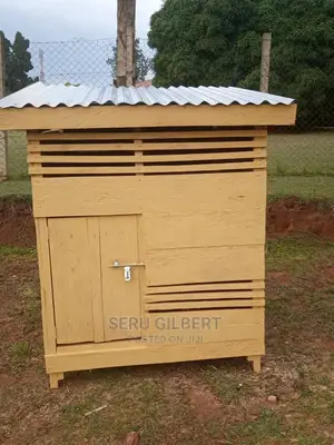 Brown Dog House