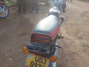 Bajaj Boxer 100 2007 Red