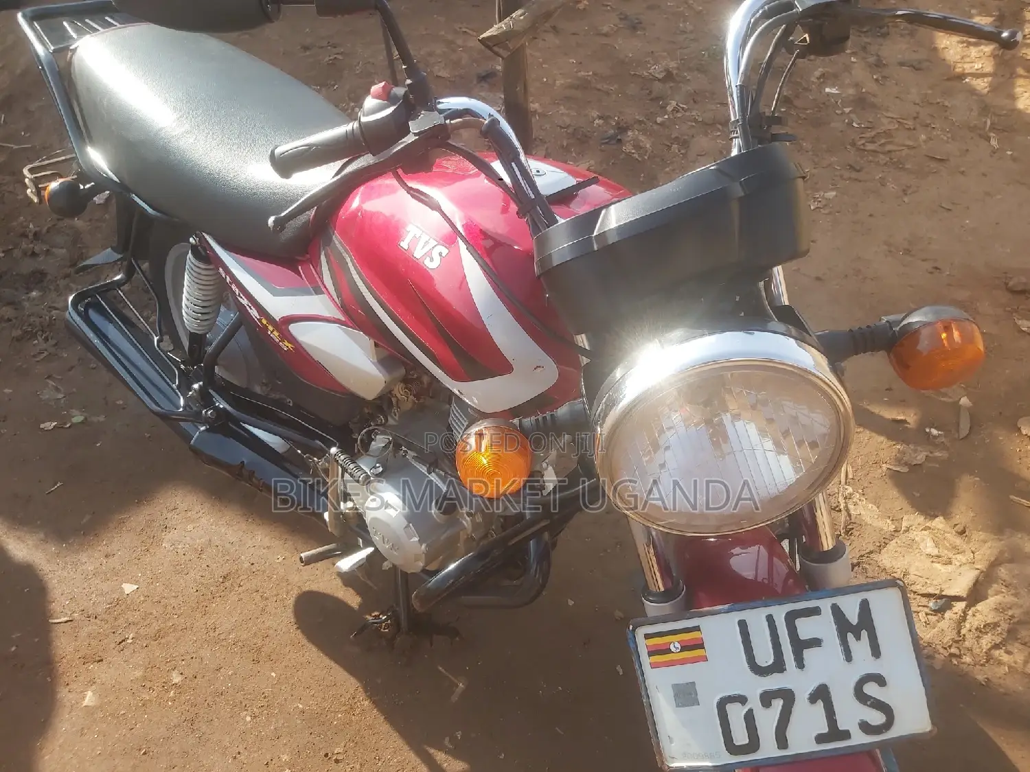 TVS HLX 125 2022 Red