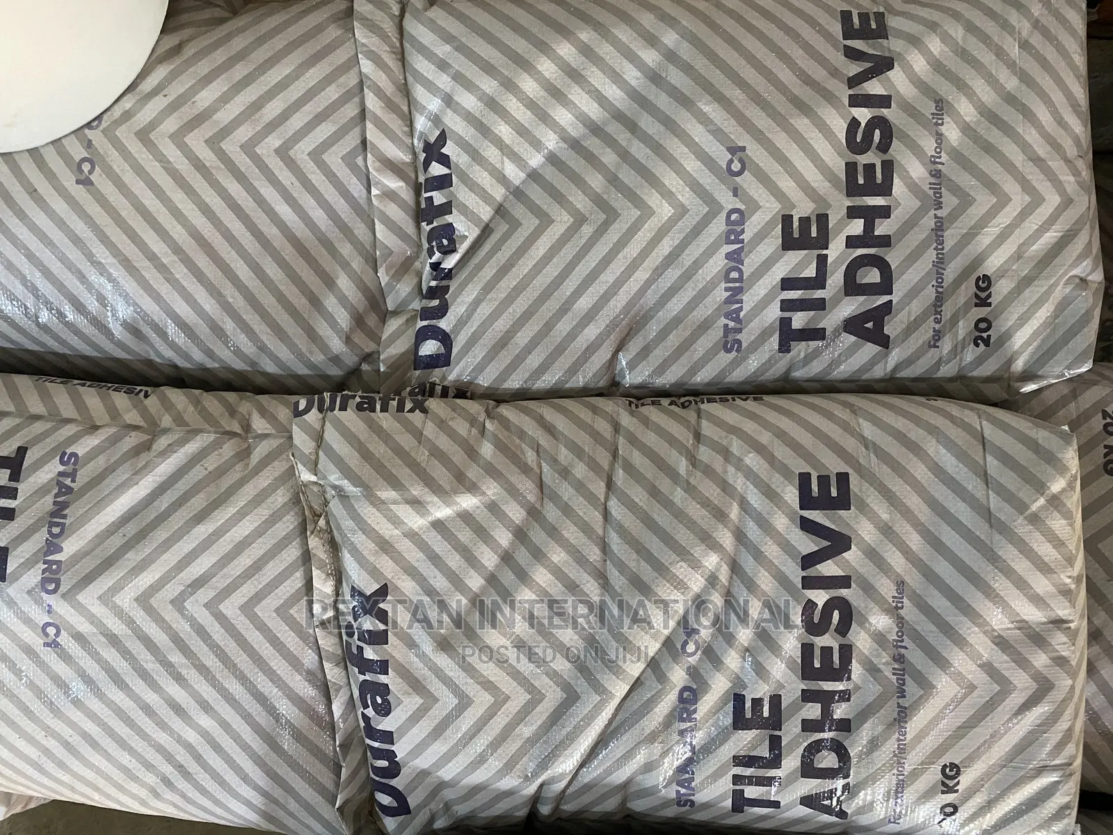 Reliable Tile Adhesive