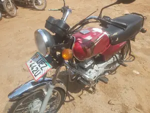 Bajaj Boxer 2018 Red