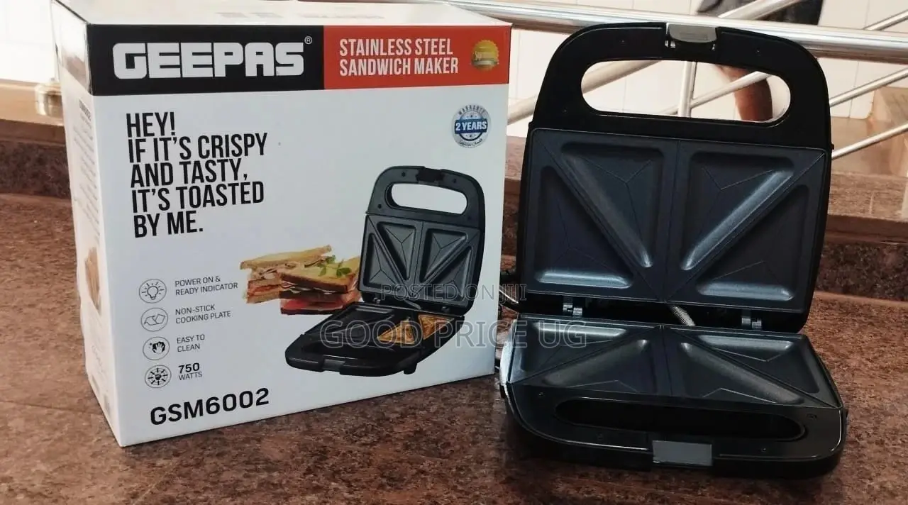 6002 Geepas Sandwich Maker.