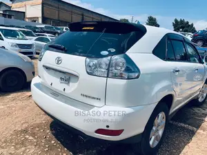 Toyota Harrier 2.4 2010 White