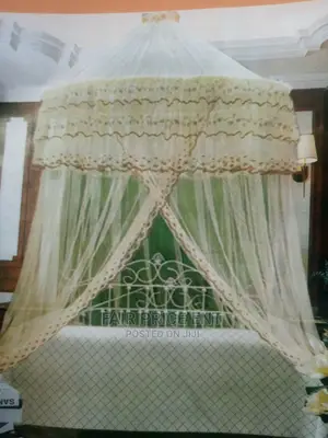 Super Round Mosquito Nets.5x6 and 6x6( Cream)