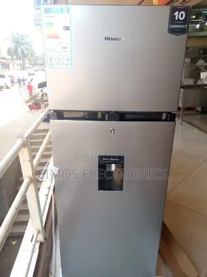 270 Litres Hisense Fridge (Double Door)