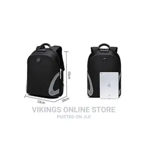 Durable Anti-Theft Laptop Bag With a Charging Port – Black