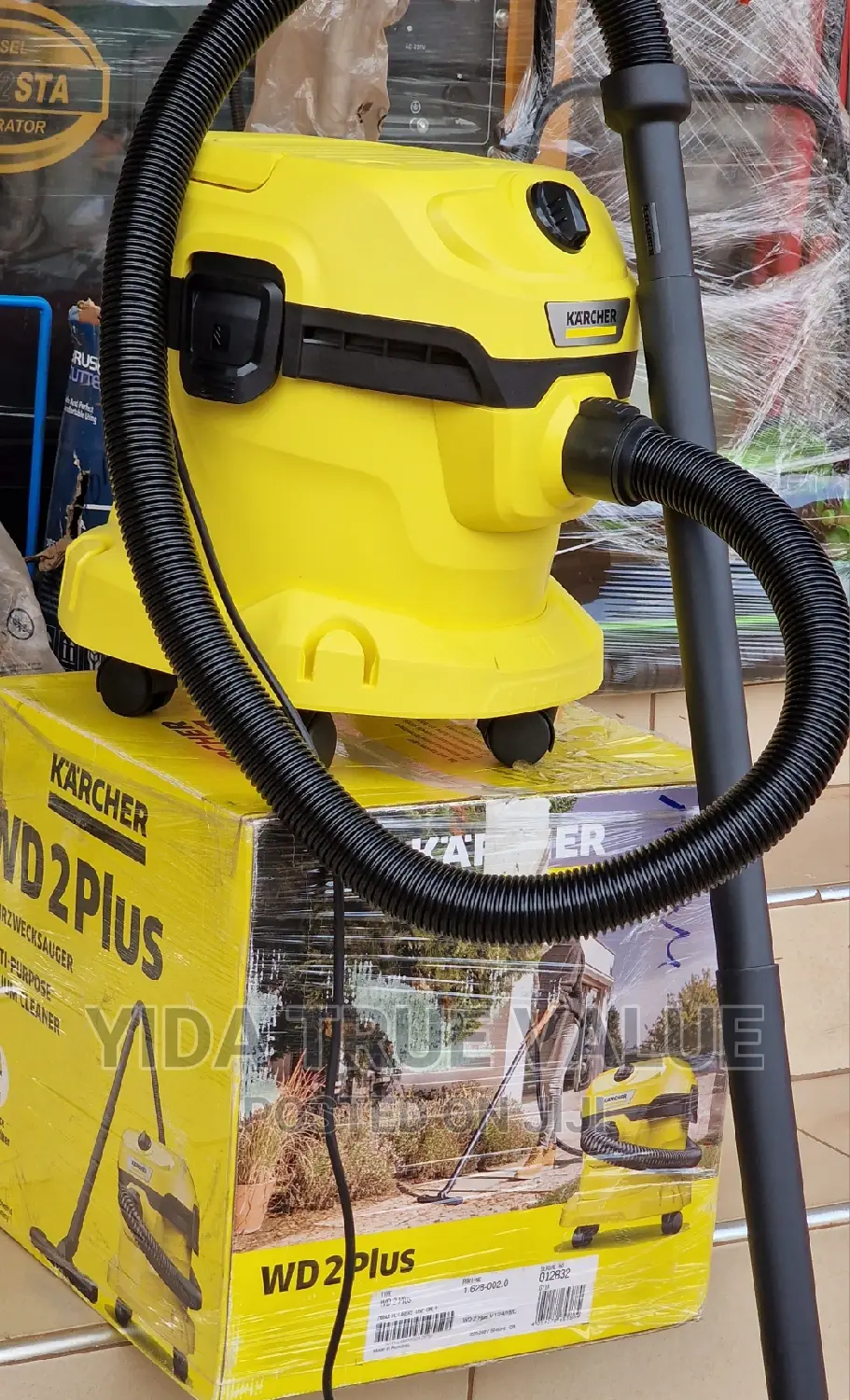 Karcher Vaccum Cleaner WD2