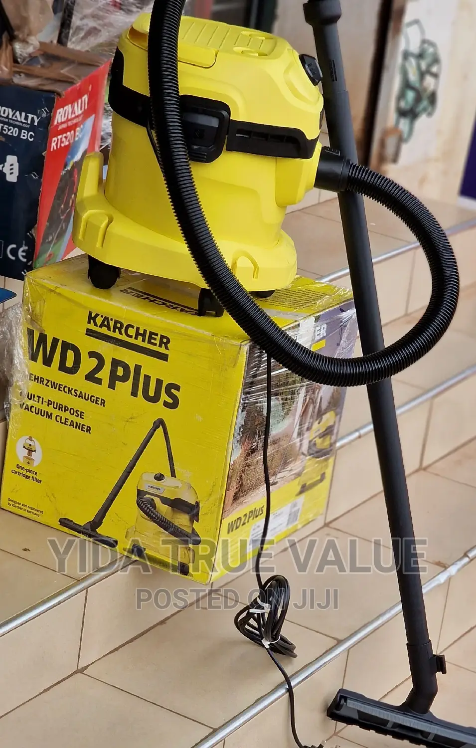 Karcher Vaccum Cleaner WD2