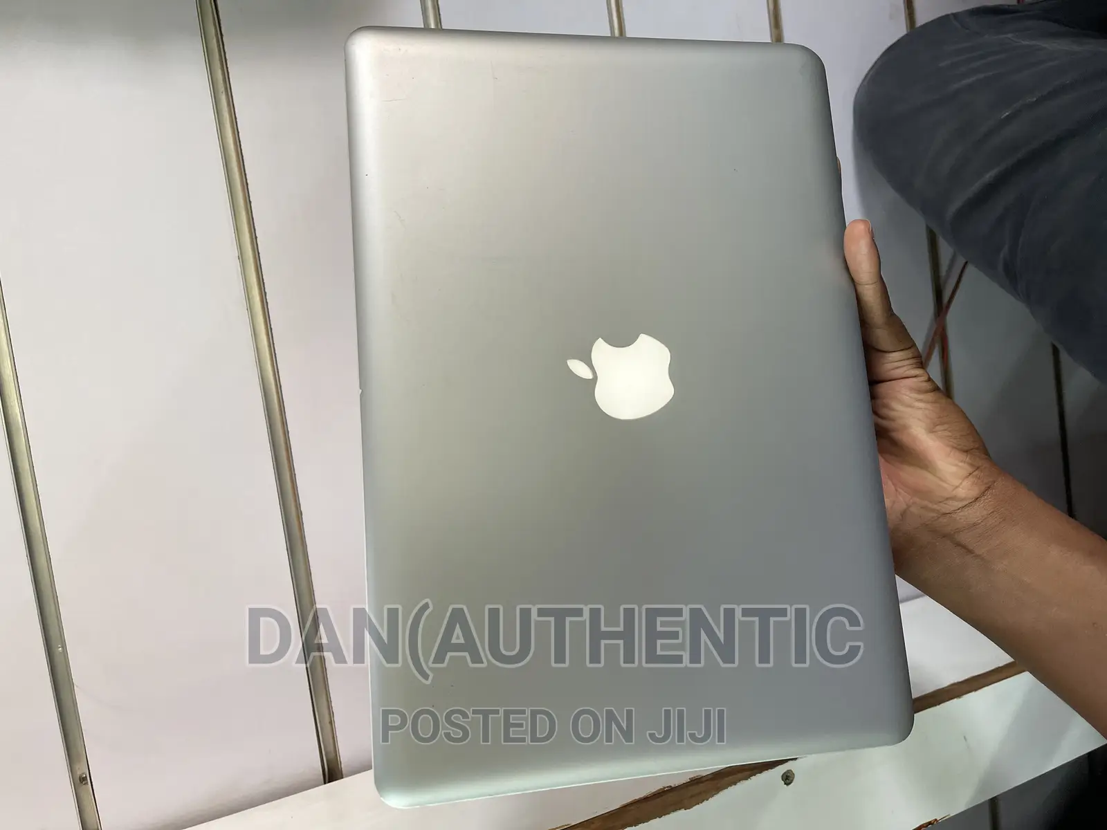 Laptop Apple MacBook Pro 2011 8GB Intel Core I5 SSD 256GB