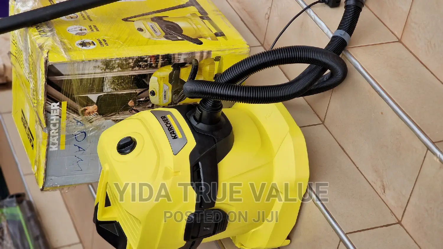 Vaccum Cleaner Karcher Brand 