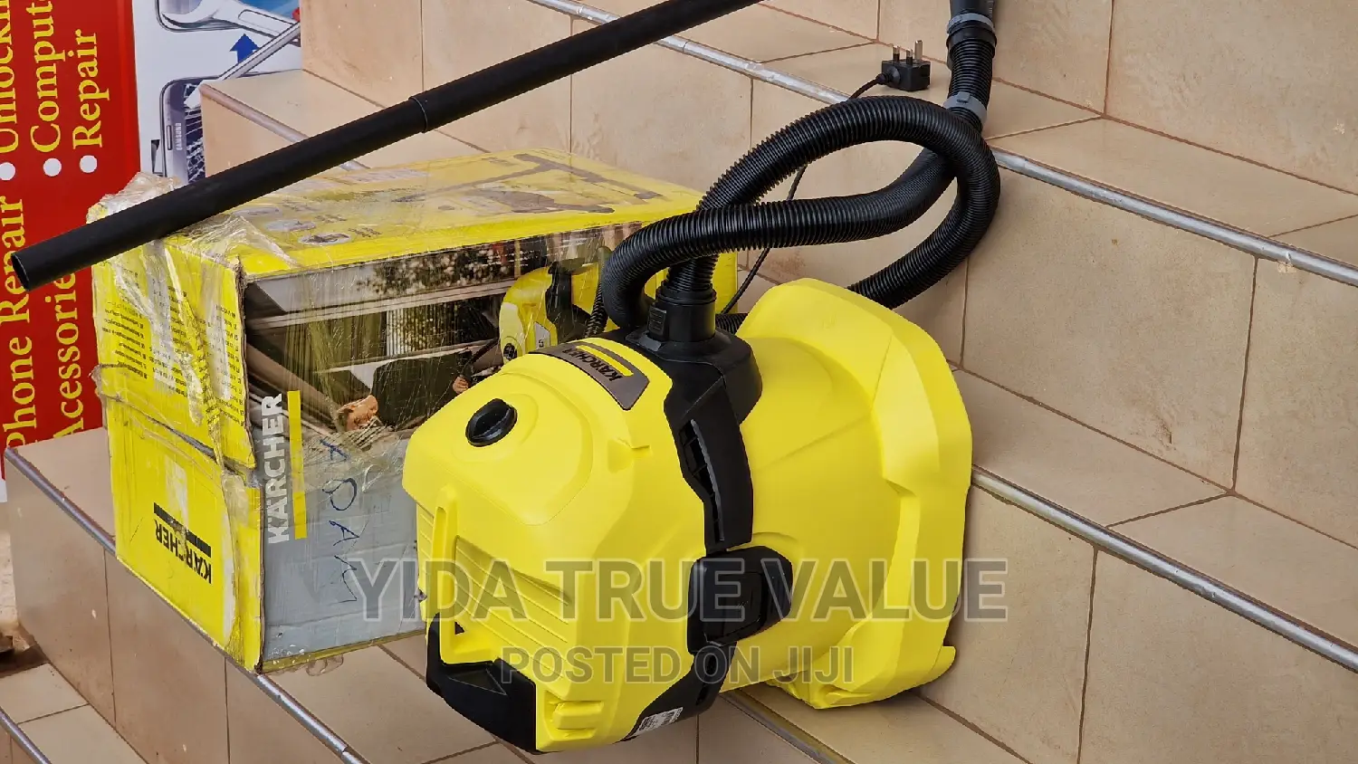 Vaccum Cleaner Karcher Brand 