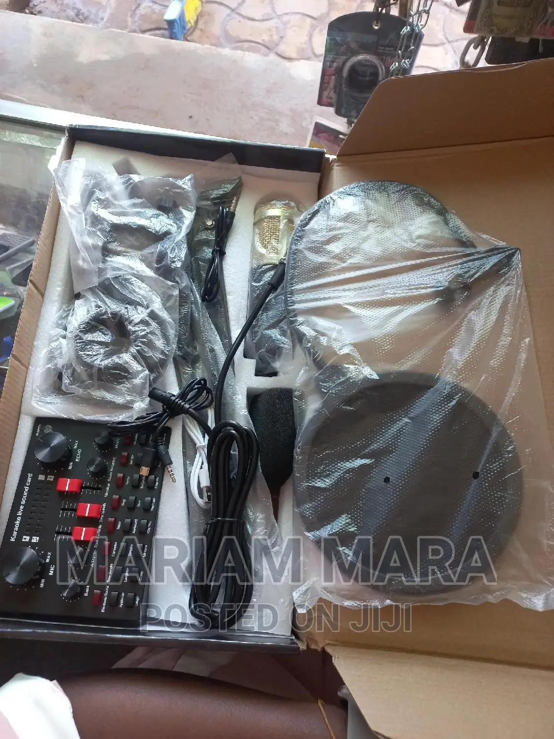 Condenser Microphone