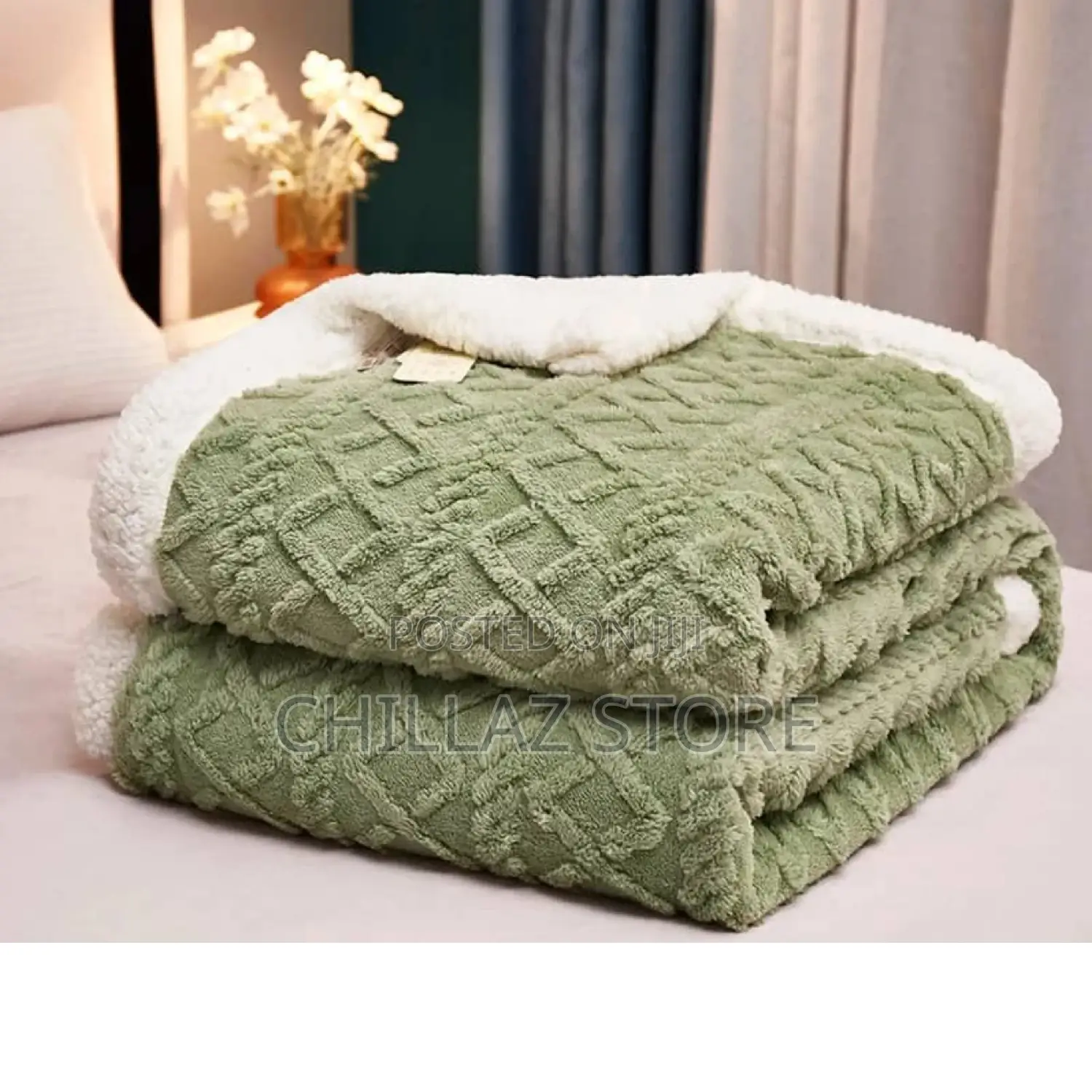 Tufted Freece Blanket.
