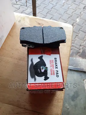 Front Brake Pads Prado Tx KZJ95, Hilux