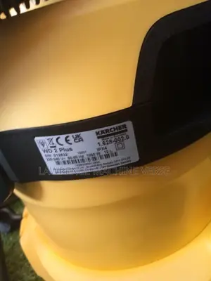 Vacuum Cleaner WD2 12L
