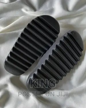 Adidas Yeezy Slide Original