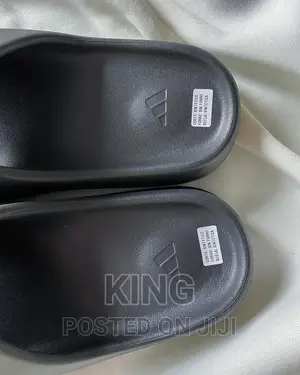 Adidas Yeezy Slide Original