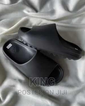 Adidas Yeezy Slide Original