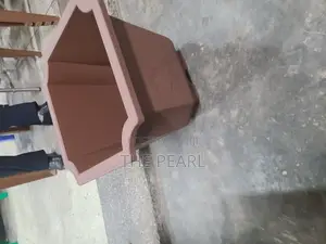 Squared Plastic Flower Pot