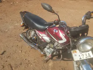 TVS HLX 125 2019 Red
