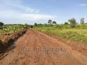50 by 100ft Plot for Sale, Kakiri Gobero Town