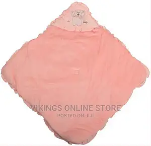 Baby Shawl Receiver – Pink Pattern May Vary