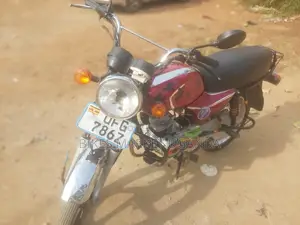 Bajaj Boxer 100 2022 Red